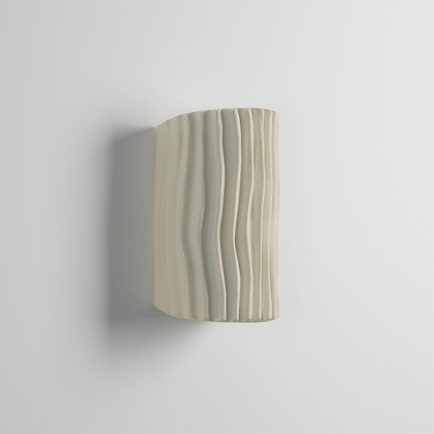 Pleated Resin Wall Lamp