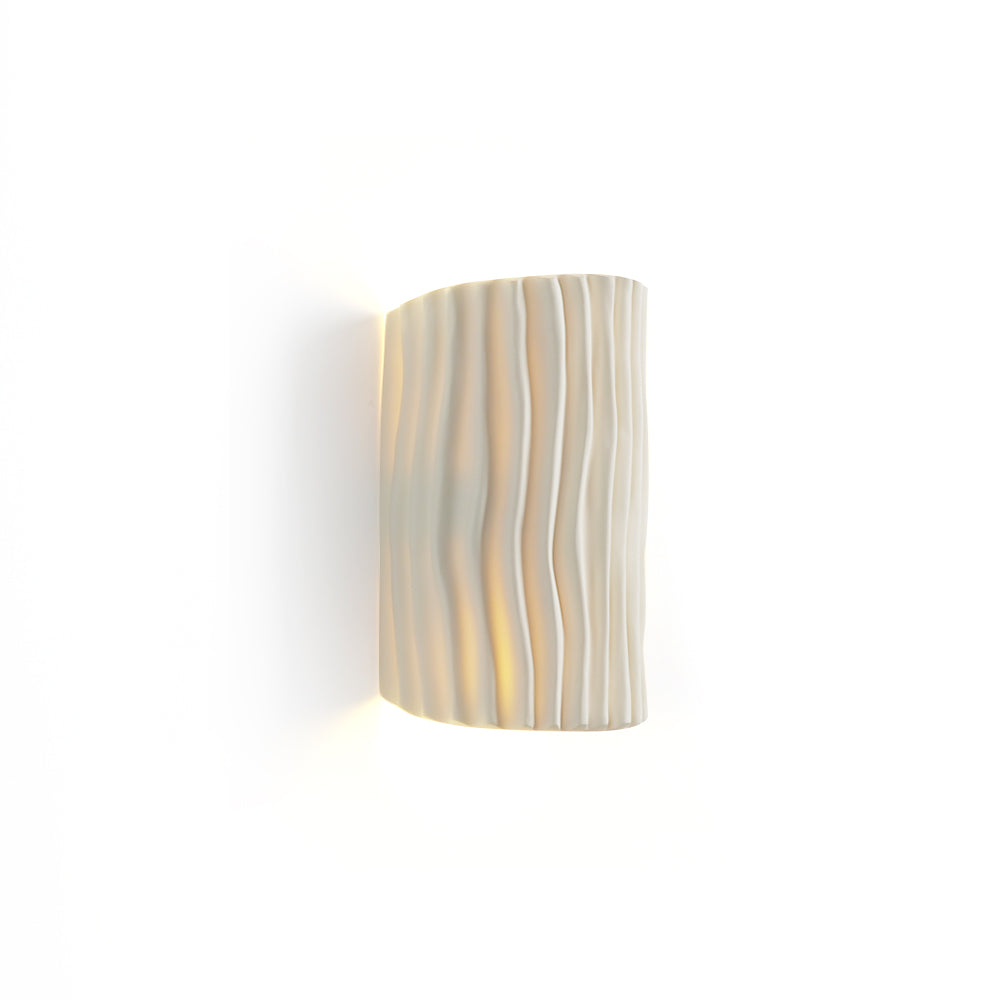 Pleated Resin Wall Lamp