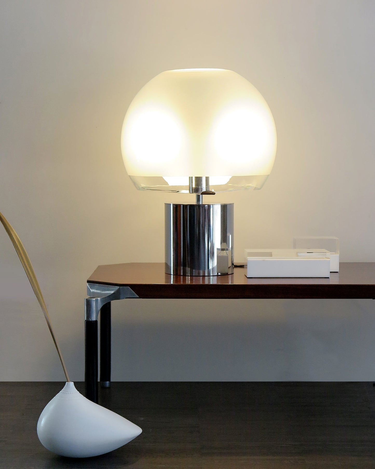 Porcino Table Lamp