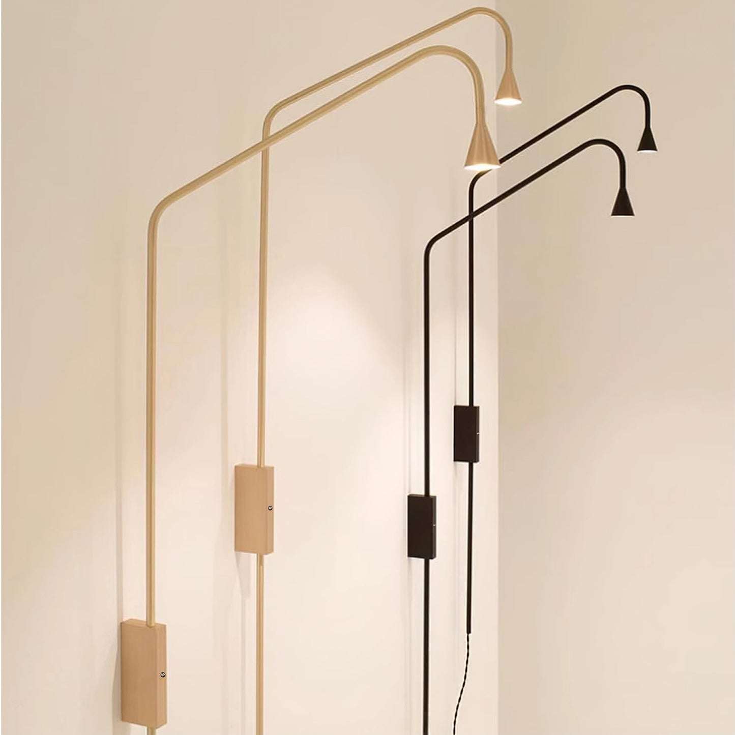Pureform Stylish Wall Lamp