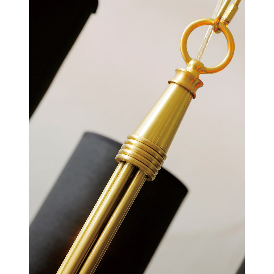 Quincy Glamorous Crystal Chandelier