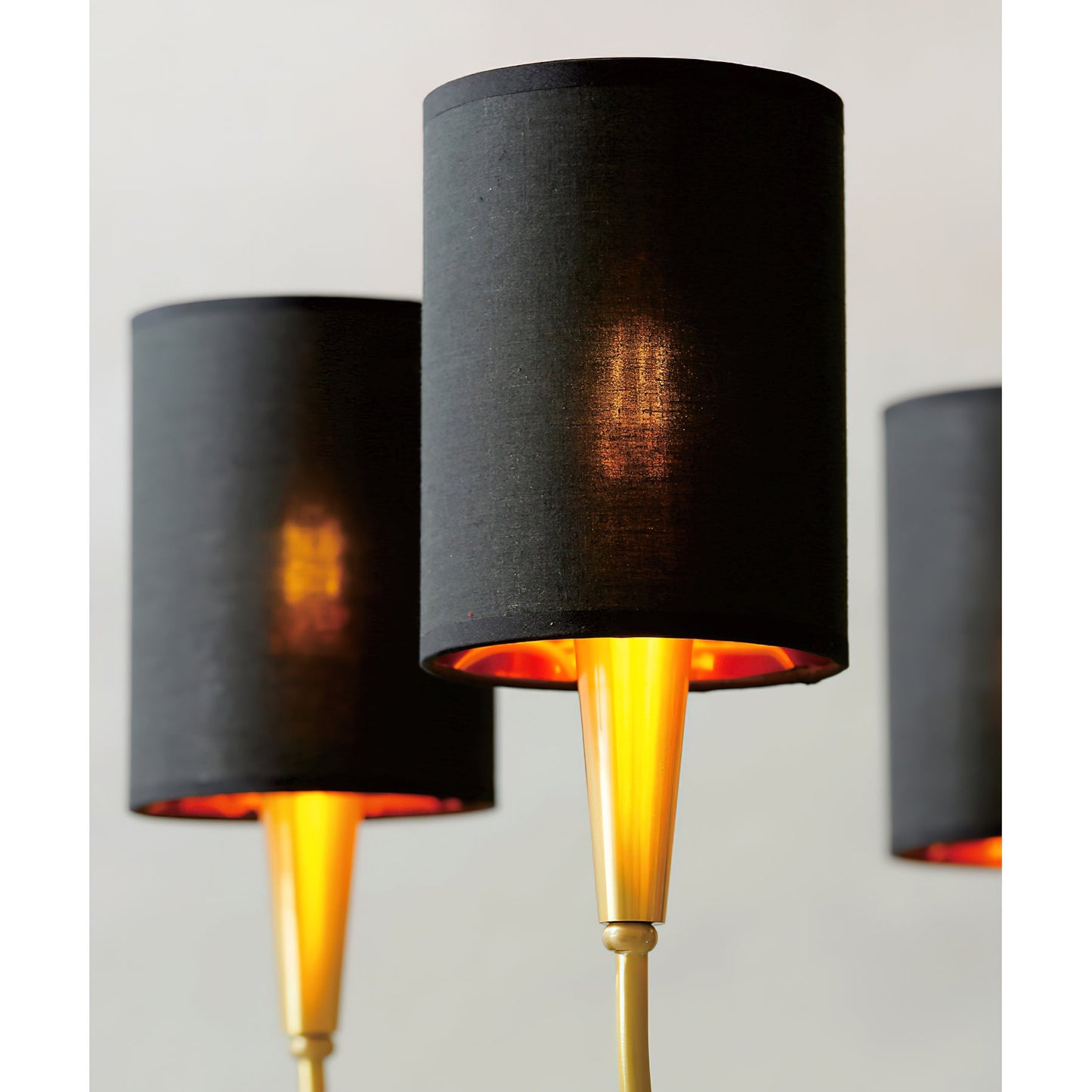 Quincy Glamorous Crystal Chandelier