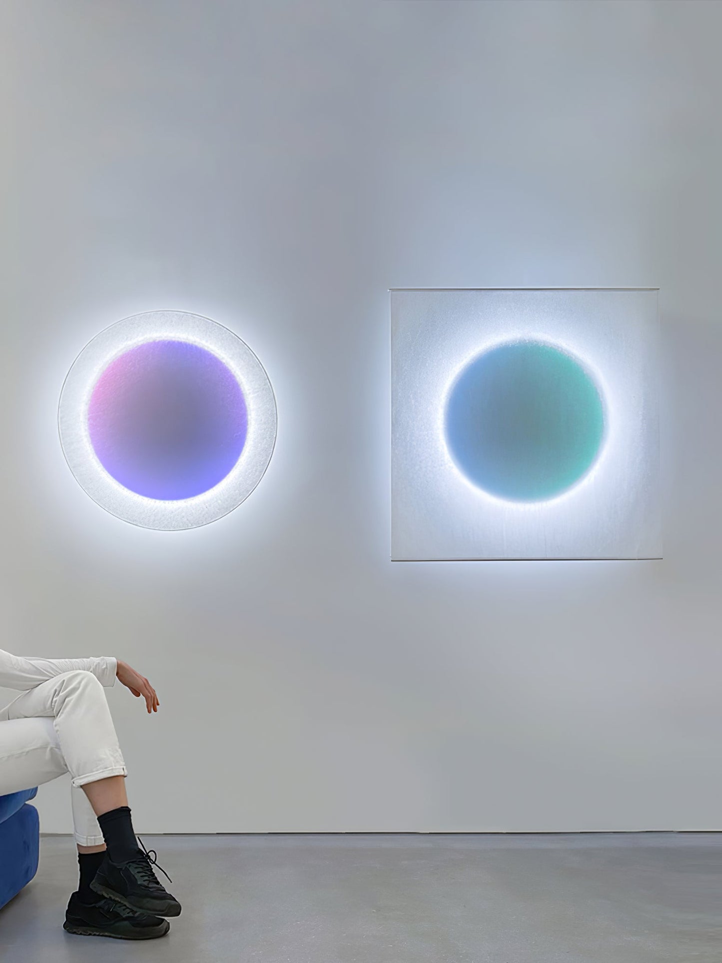 Relax Ambient Wall Light