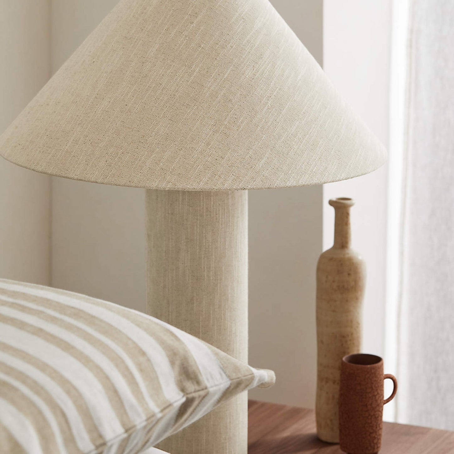 Remi Linen Table Lamp Elegant