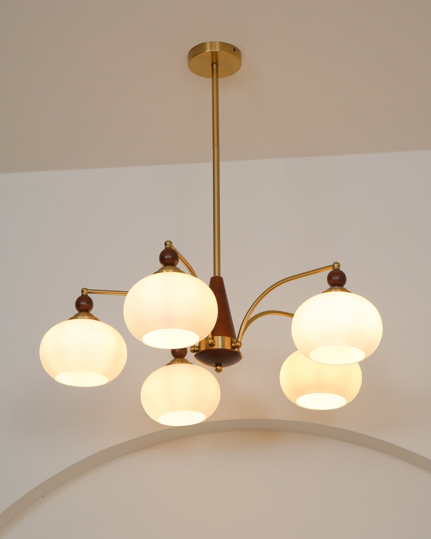 Retro Calliope Elegant Chandelier