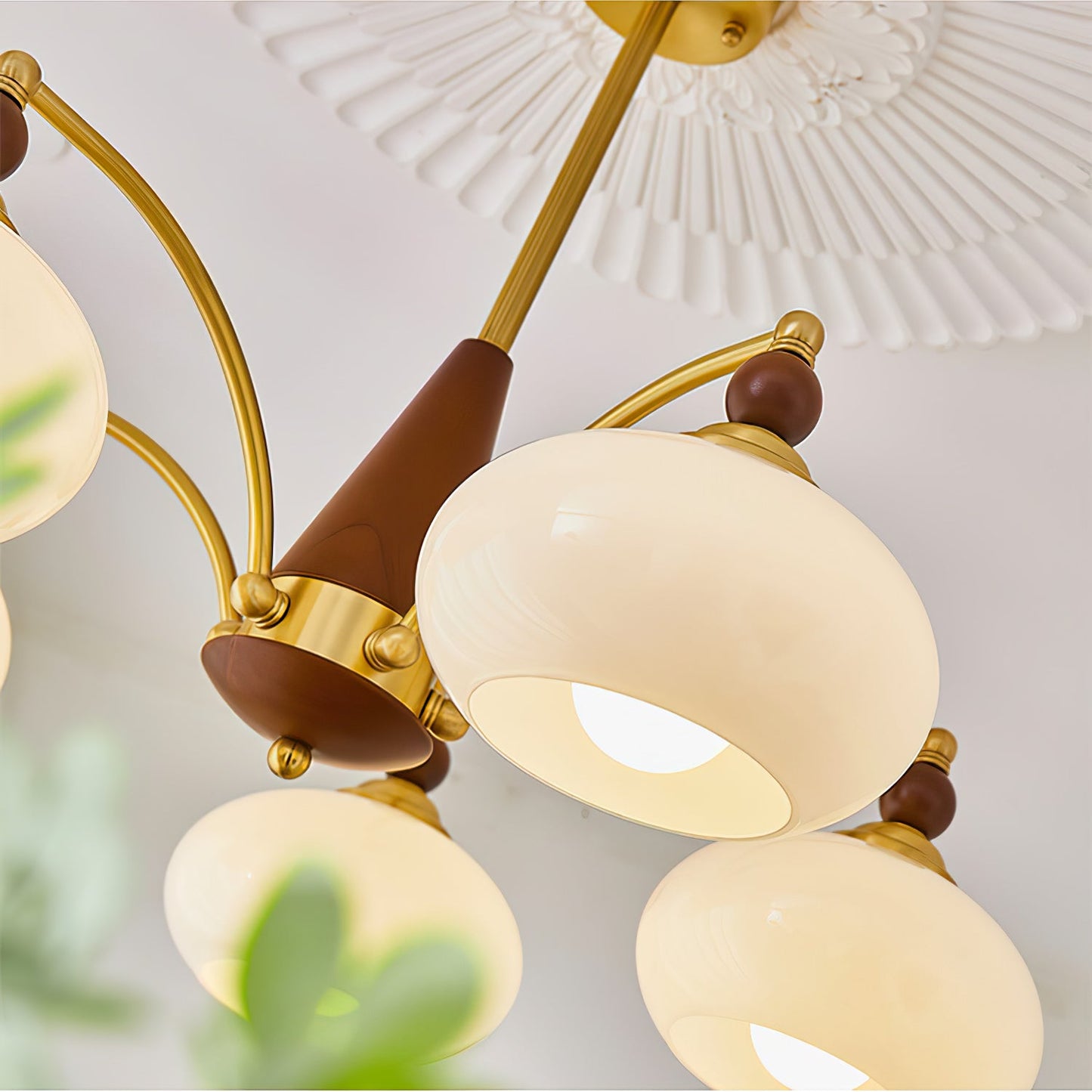 Retro Calliope Elegant Chandelier
