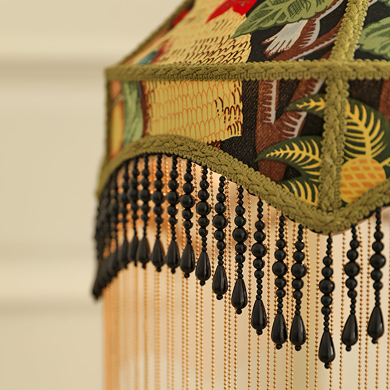 Retro Peony Table Light