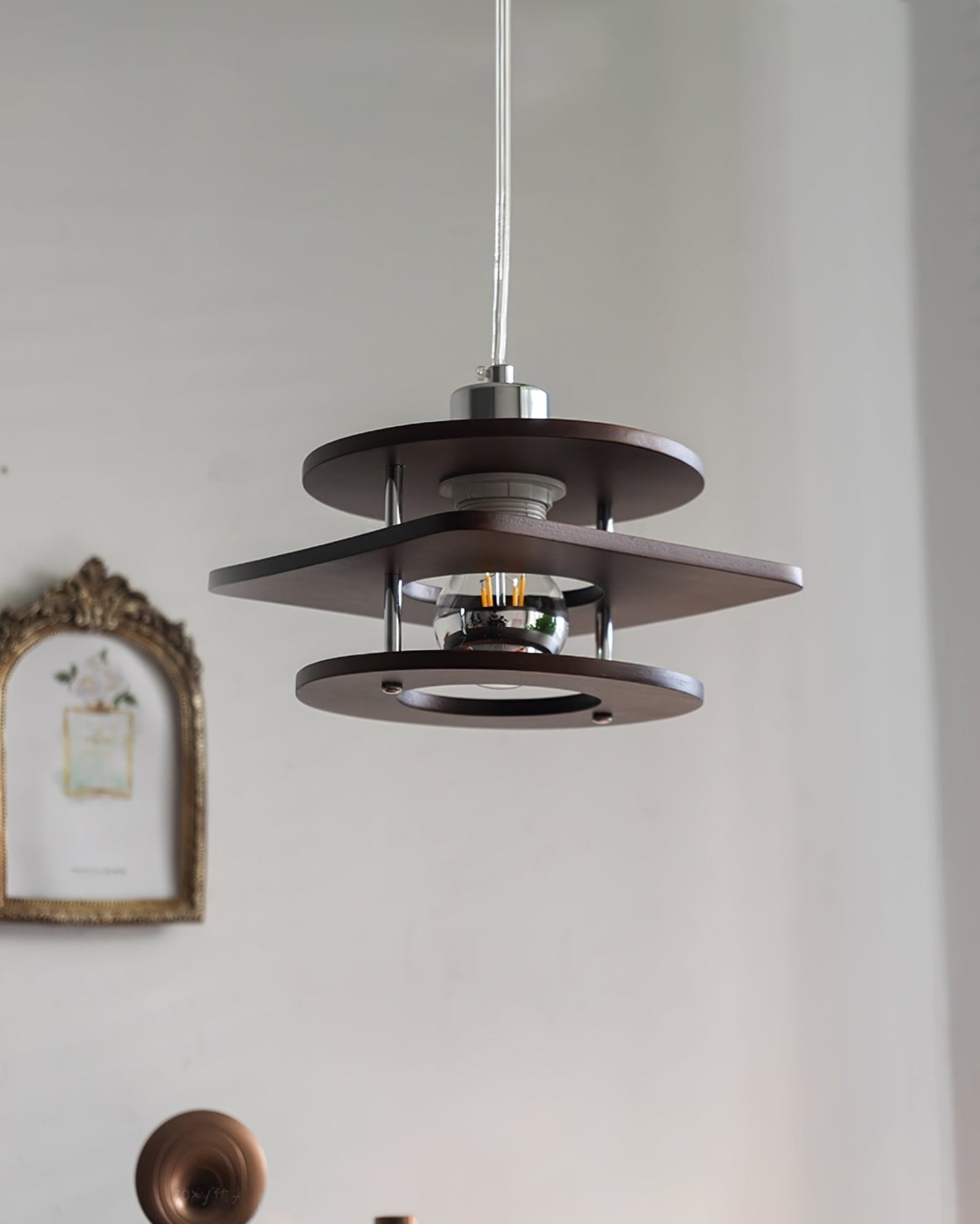 Retro Walnut Pendant Lamp