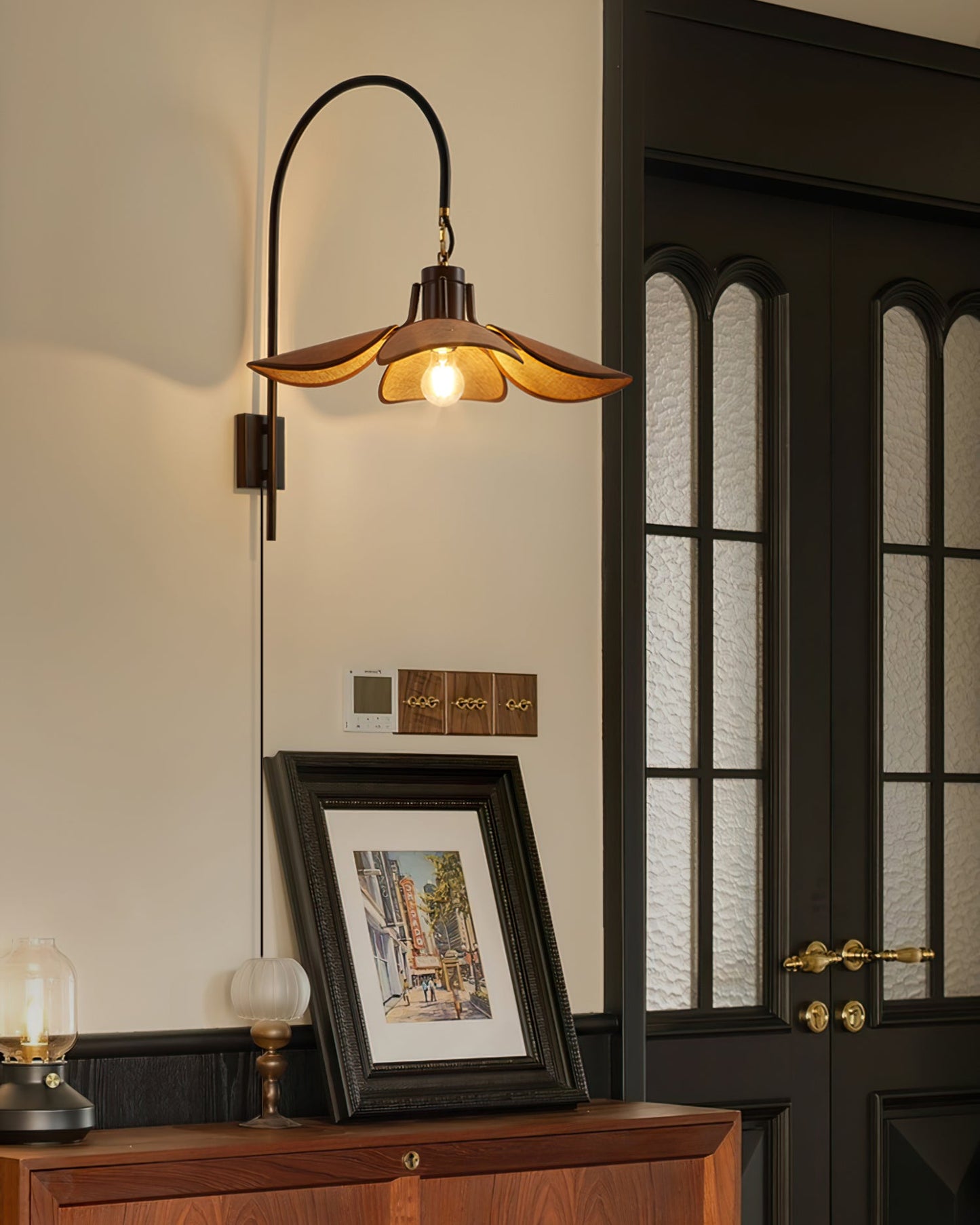 Riankh Plug In Wall Lamp