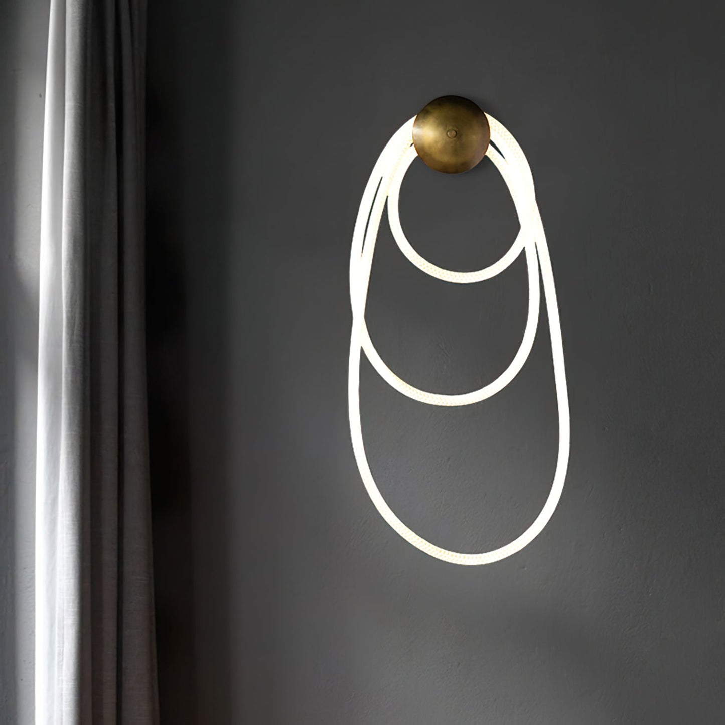 Rigel Wall Lamp