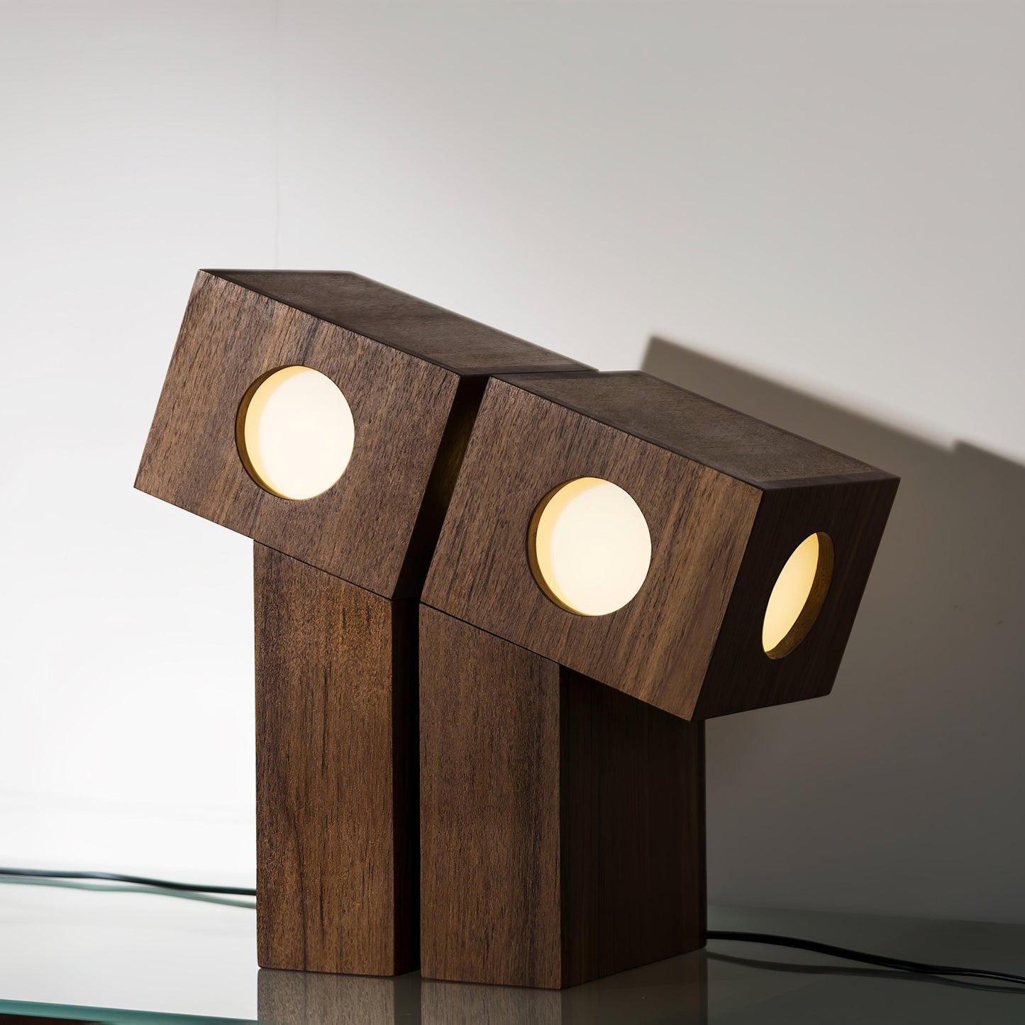Robort Modern Table Lamp