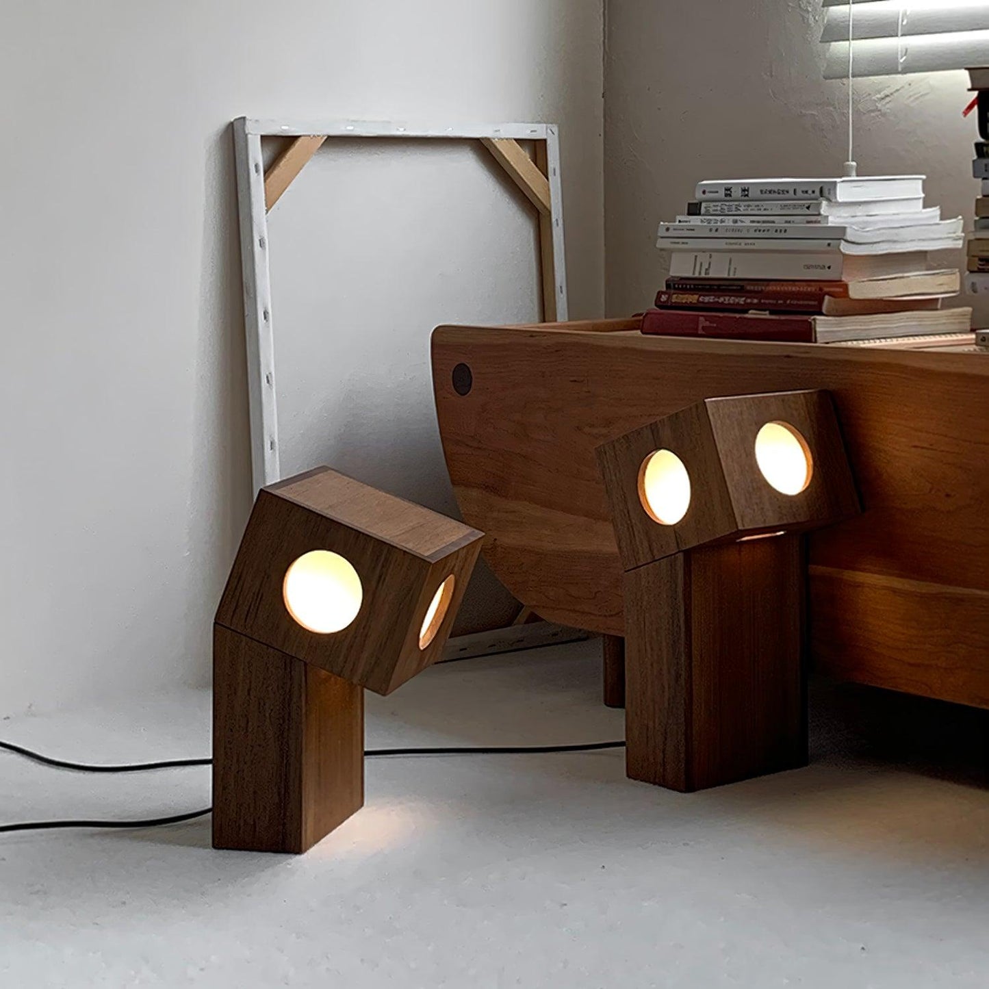 Robort Modern Table Lamp