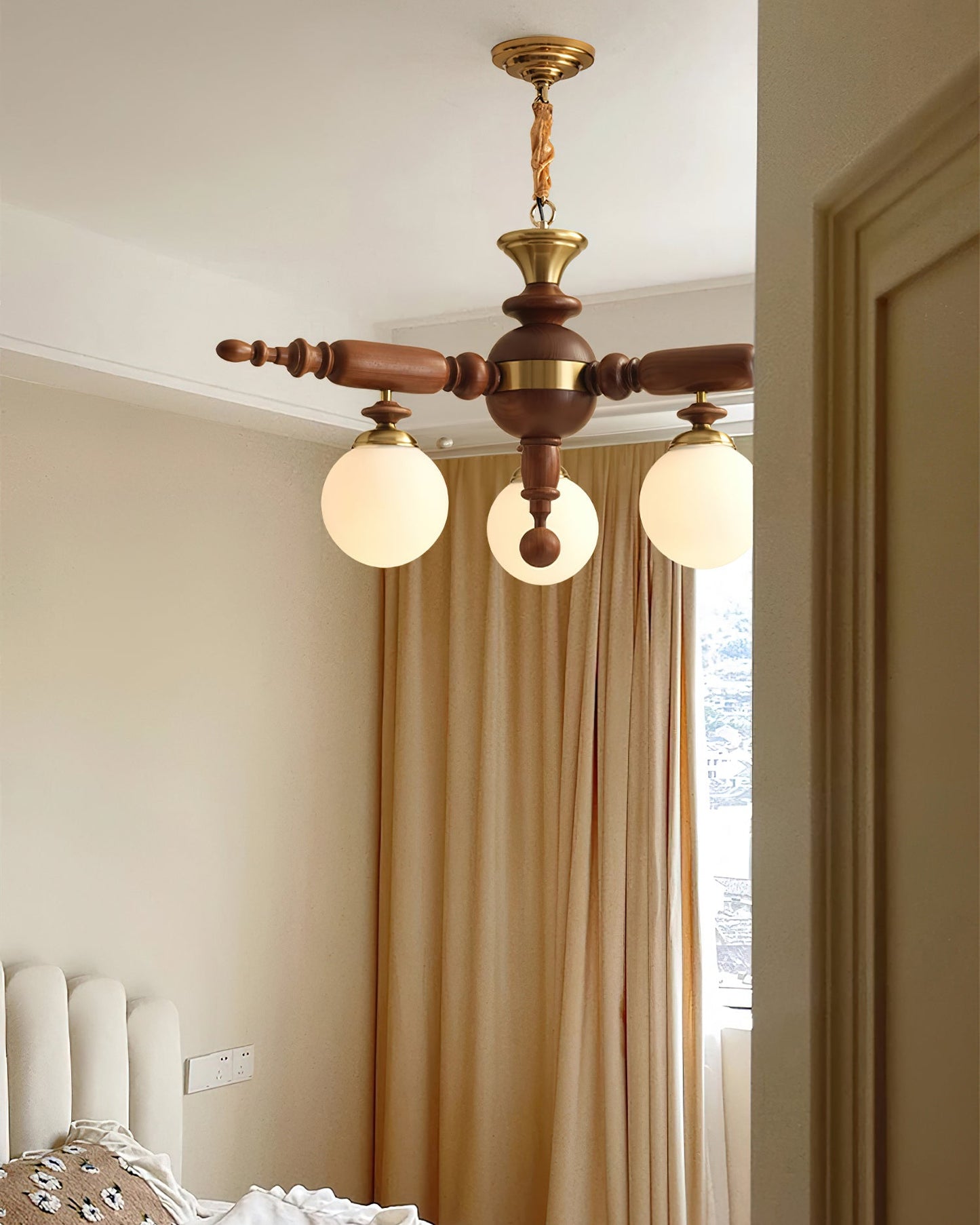 Rotating Stick Elegant Chandelier