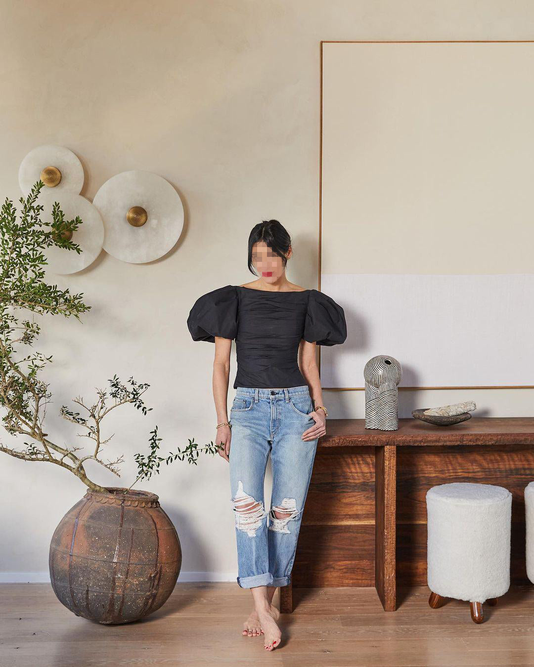 Round Alabaster Wall Lamp