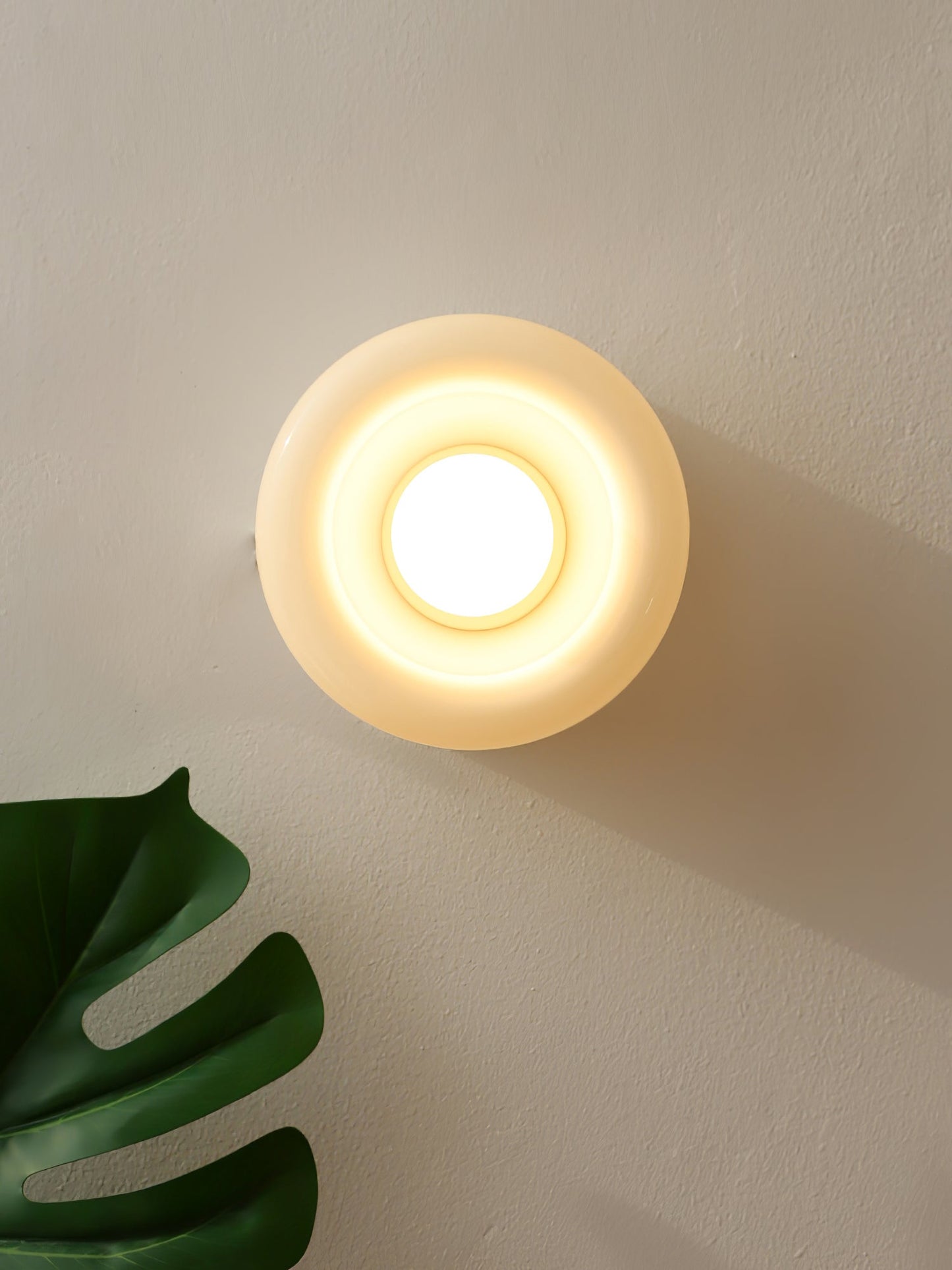 Round Glass Wall Lamp