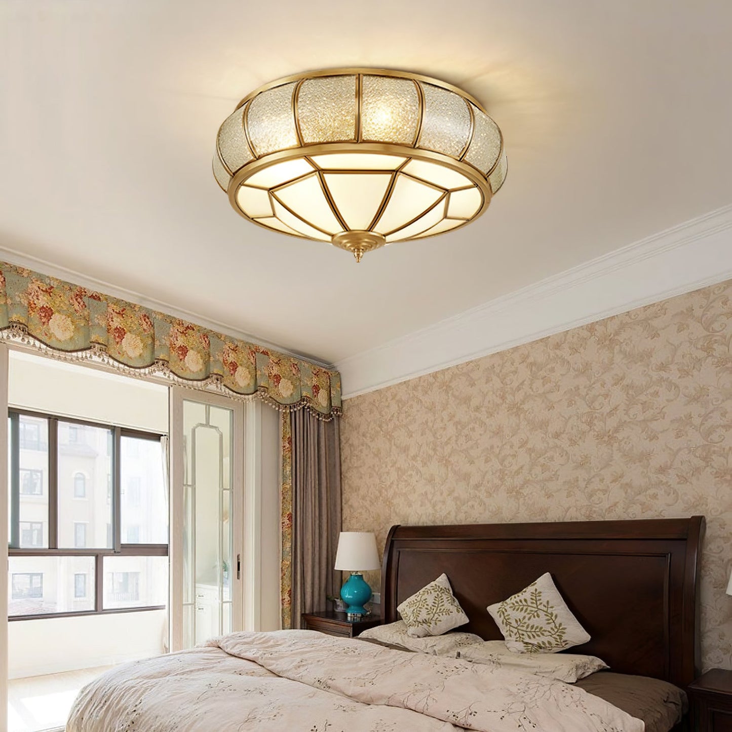 Round Textured Glass Ceiling Lamp
