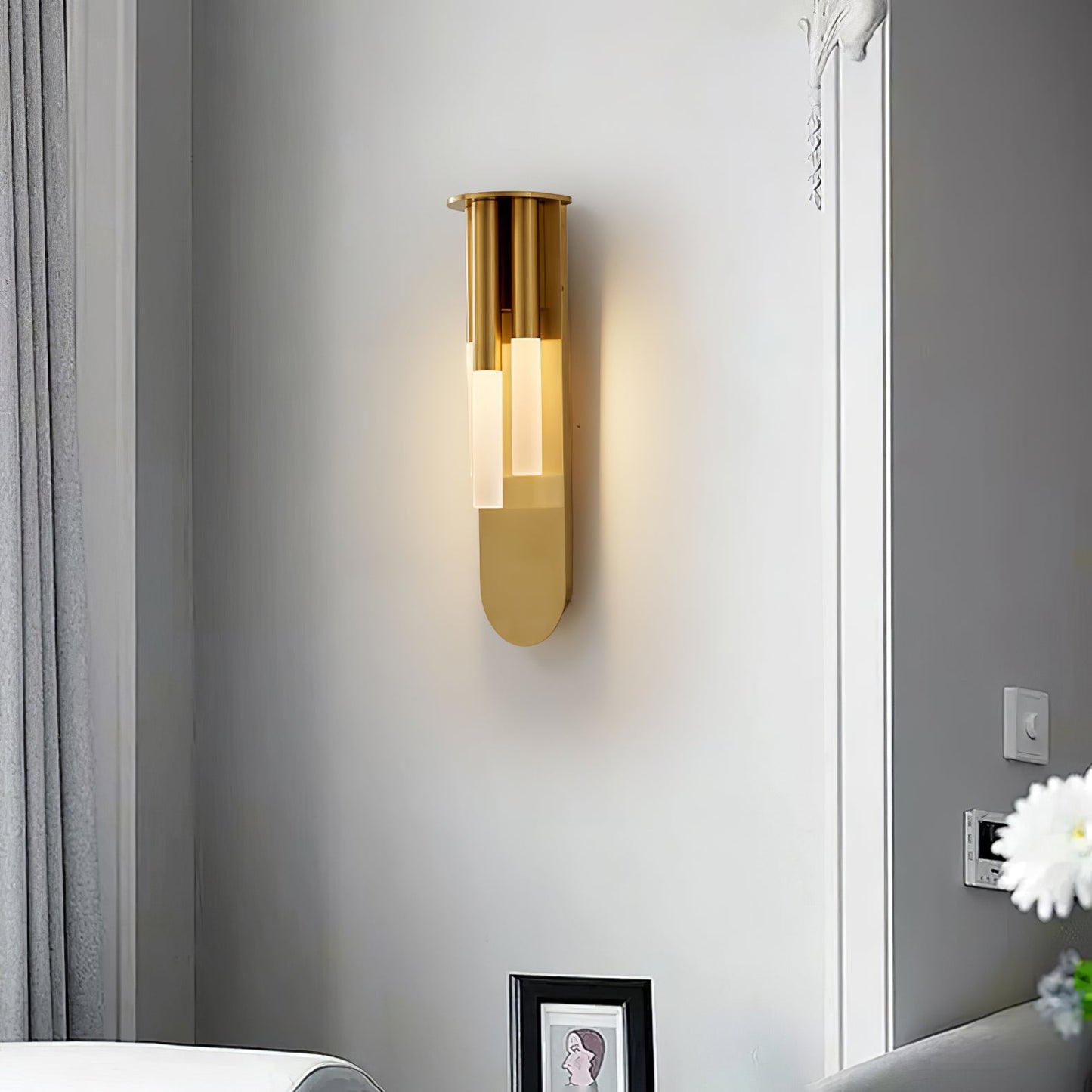 Rousseau Modern Decorative Wall Lamp