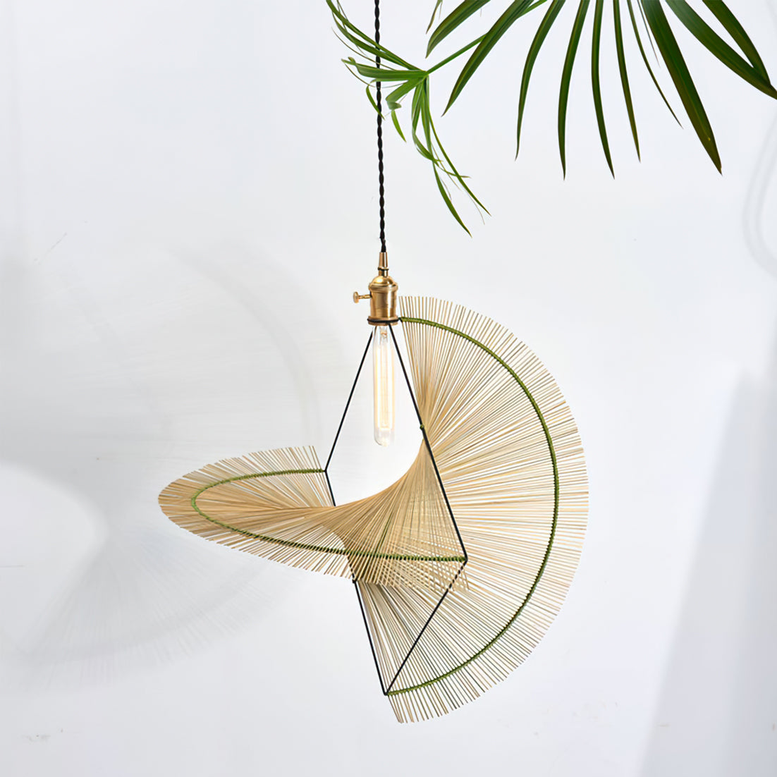 Ryar Pendant Lamp