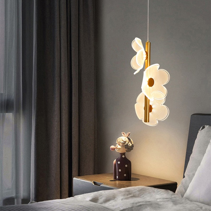 Lyf The Flower Pendant Light
