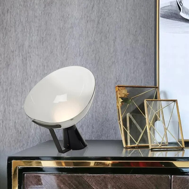 Artistic Modern LED Table Lamps Minimalist Night Lampare Black