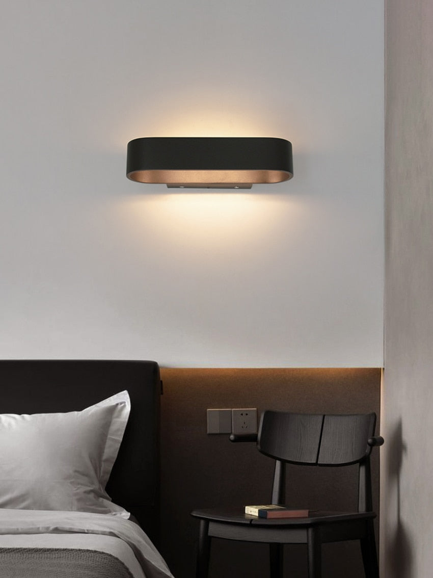 AU Vanla - Modern Aluminium LED Wall Light