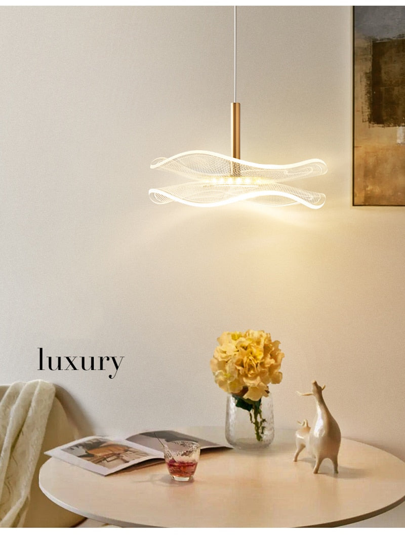 Lyf Lotus Leaf Eira Pendant Light