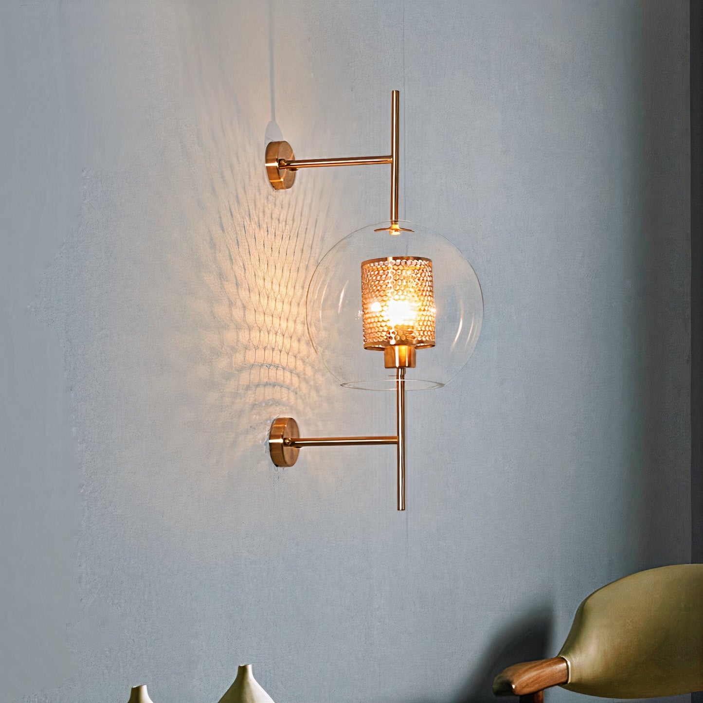 Oud Bellamy Modern Wall Lamp