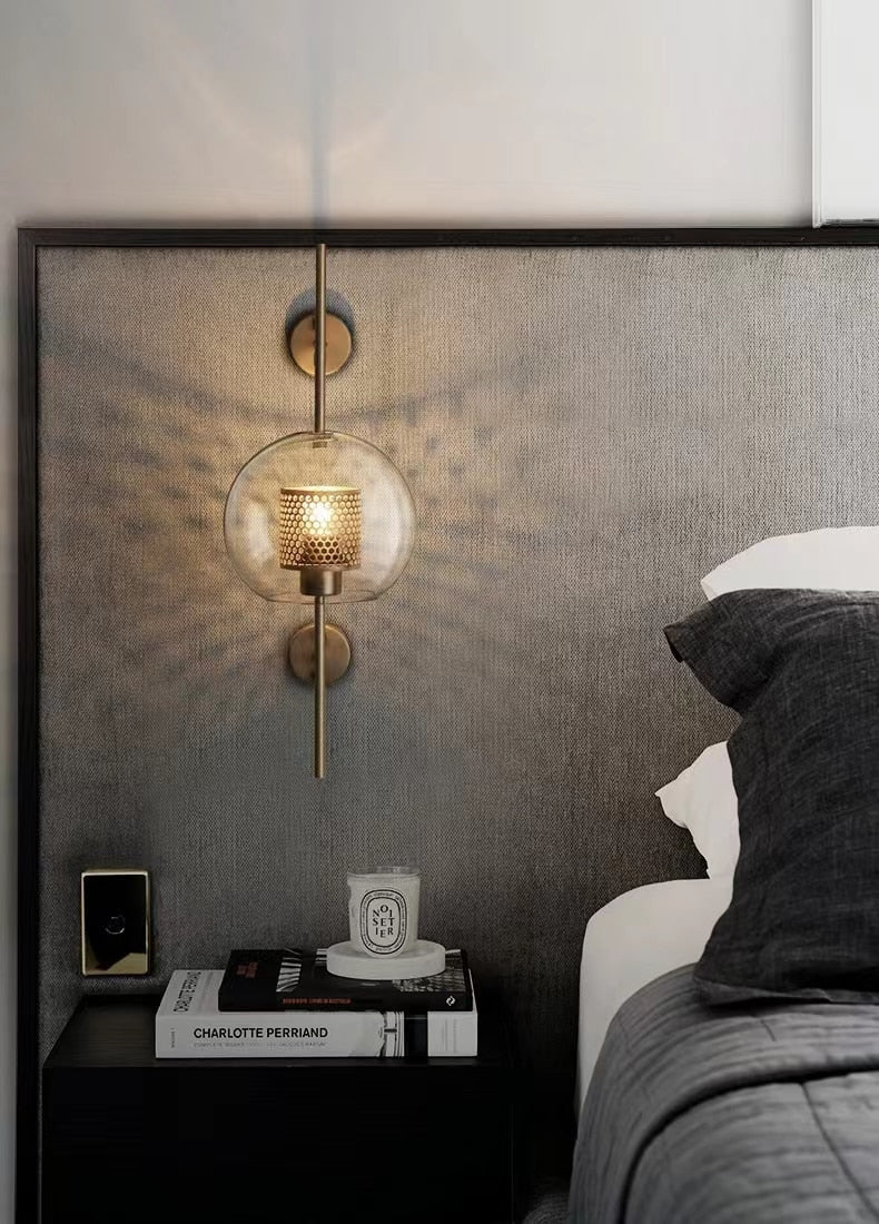 Oud Bellamy Modern Wall Lamp