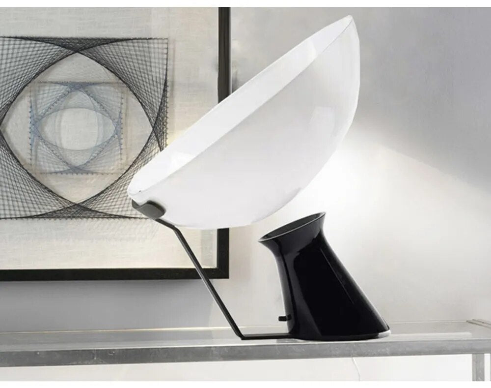 Artistic Modern LED Table Lamps Minimalist Night Lampare Black