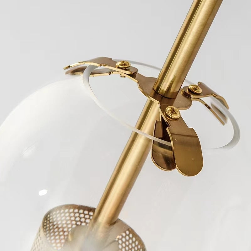 Oud Bellamy Modern Wall Lamp