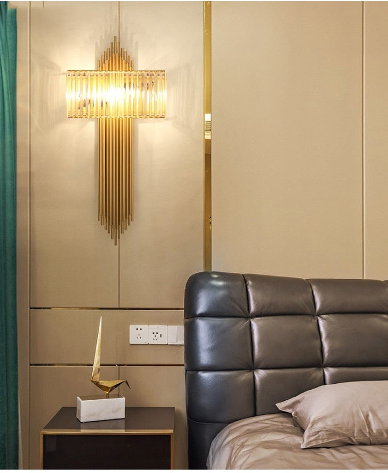 Ylk Black/Gold Crystal Wall Lamp