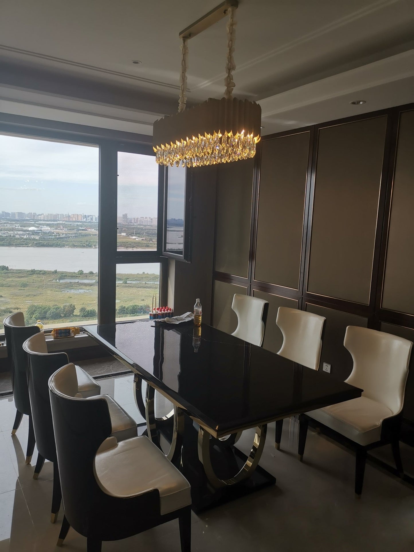 IND Modern Luxury Crystal Round Gold Black Chandelier Light