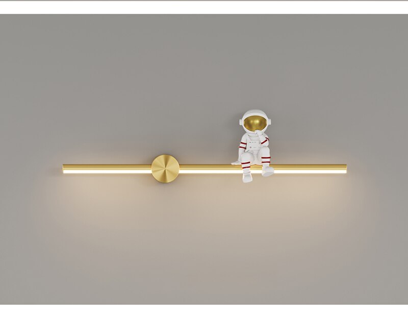 Lyf Sitting Astronaut Wall Lamp