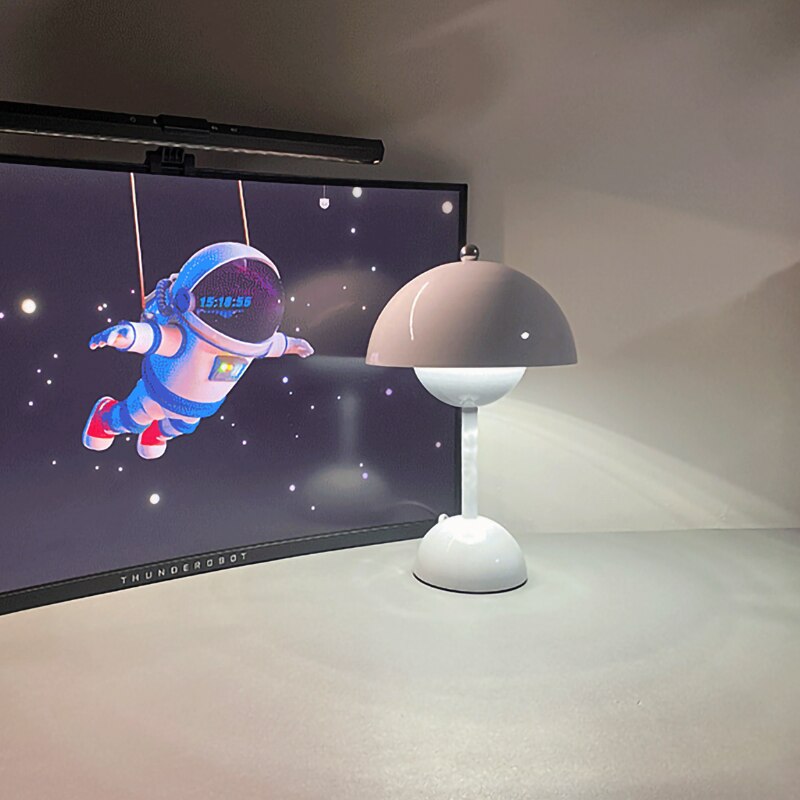 BAN Mushroom Modern LED table lamp Nordic desk light