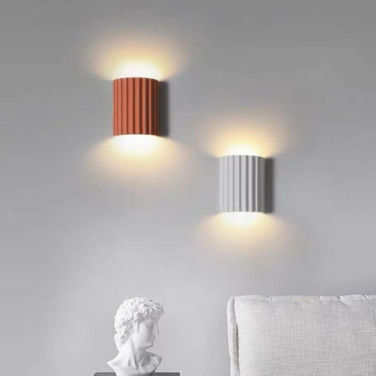 Saint LED Wall Lamp Fixture
