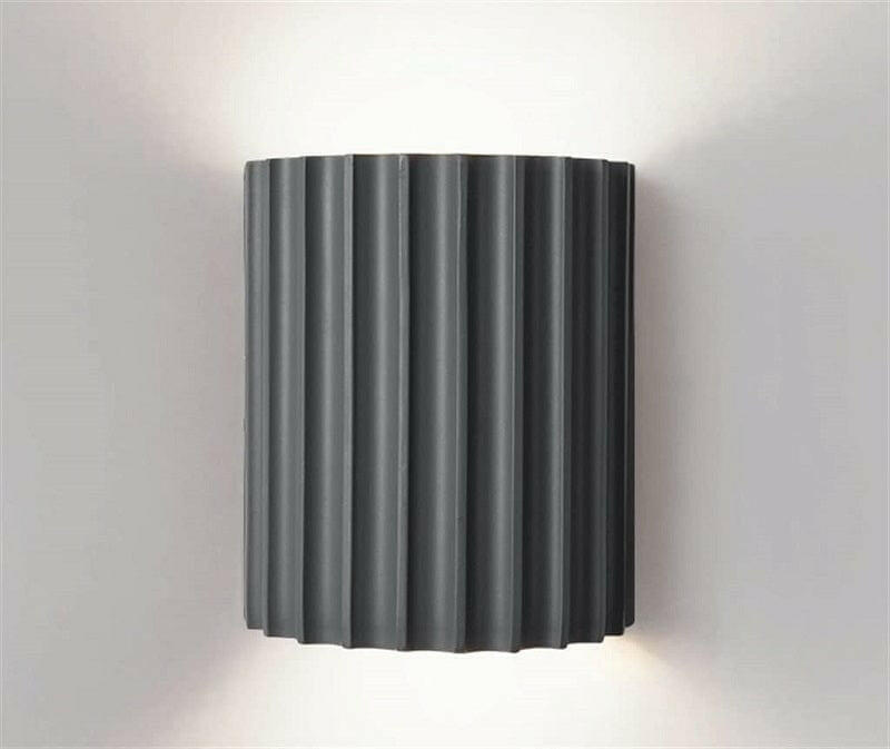 Saint LED Wall Lamp Fixture