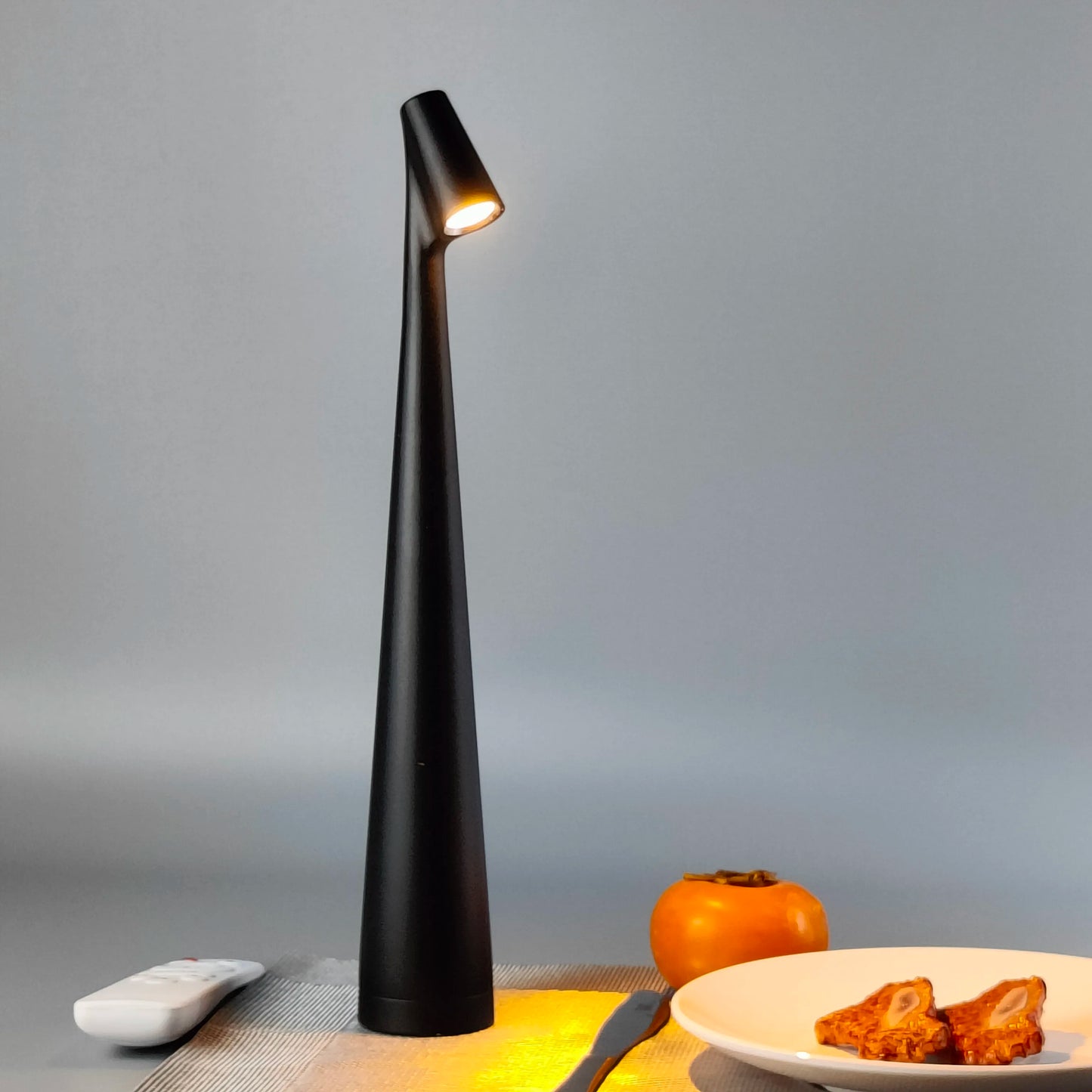 Stem Illuminator Lamp