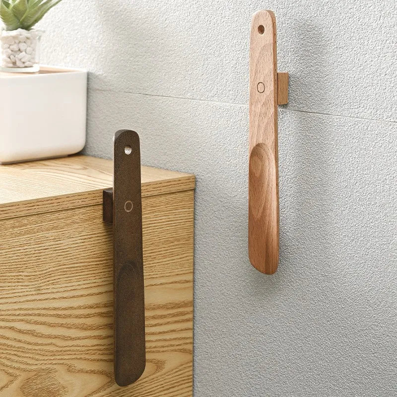 Kolbein Junior - Wooden Walnut Magnetic Shoehorn