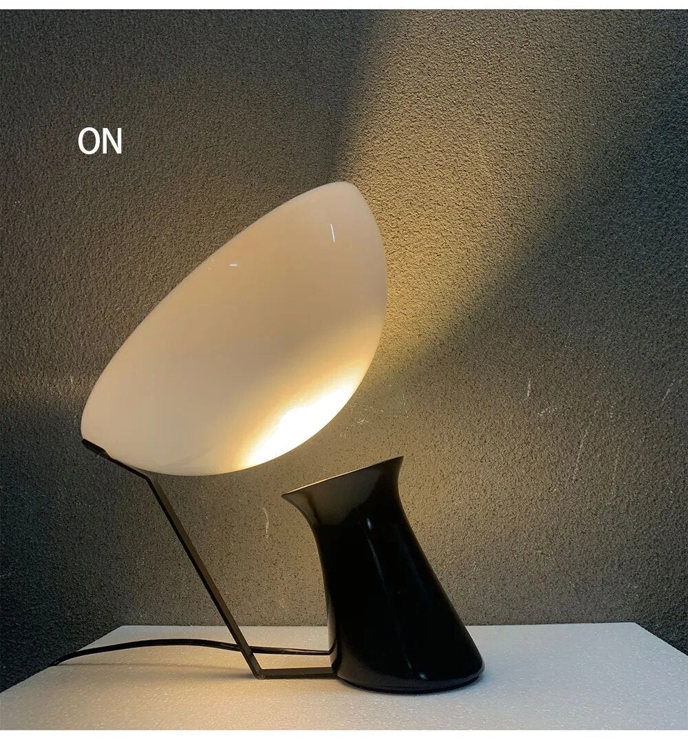 Artistic Modern LED Table Lamps Minimalist Night Lampare Black
