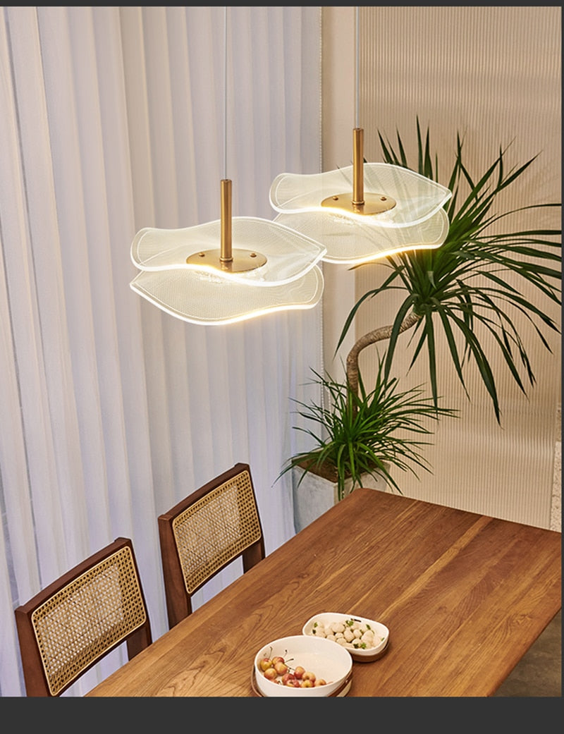 Lyf Lotus Leaf Eira Pendant Light