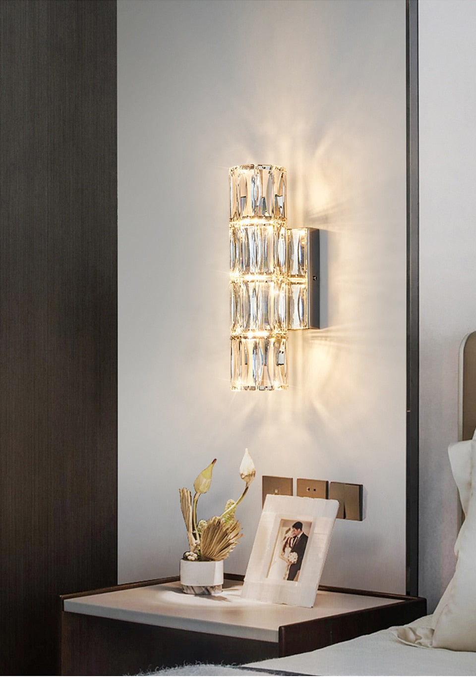 IIS Modern Wall Lamp Interior Lighting Silver Finish G4 Wall Fixture