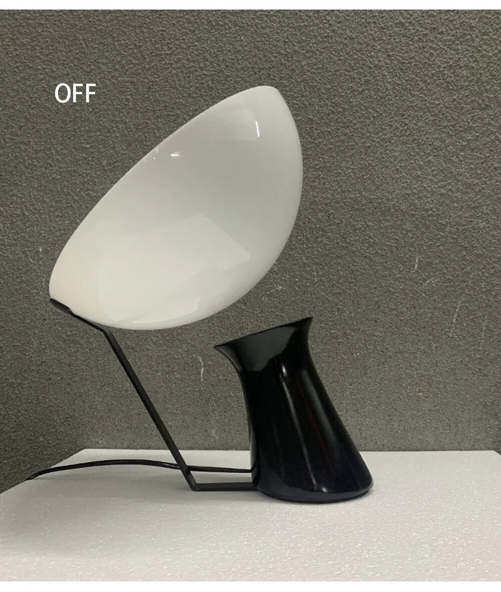 Artistic Modern LED Table Lamps Minimalist Night Lampare Black
