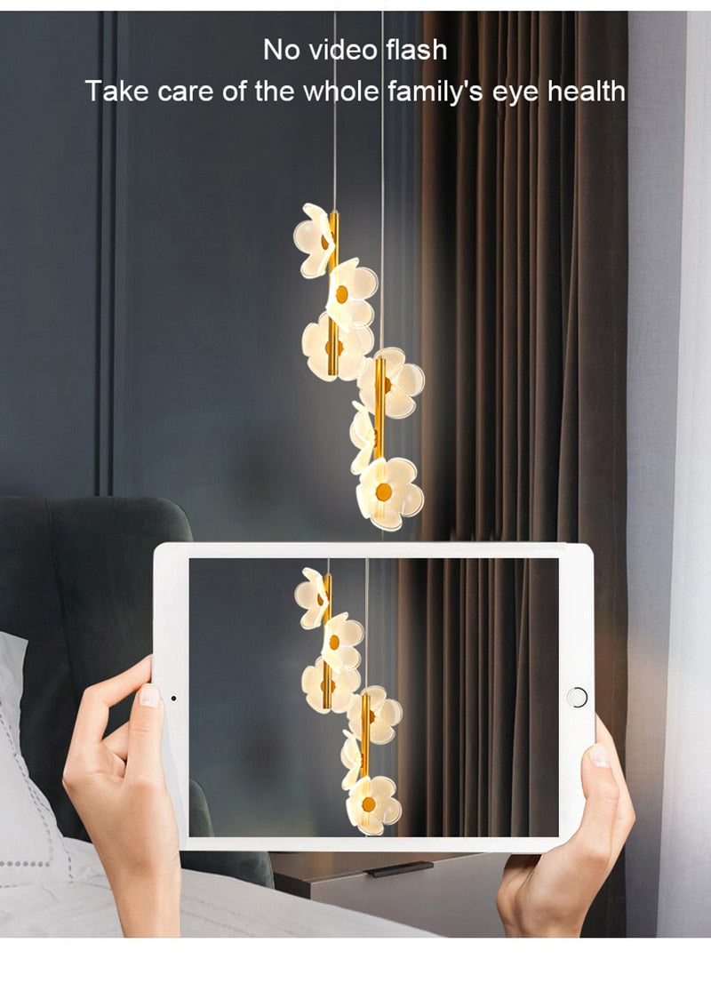 Lyf The Flower Pendant Light