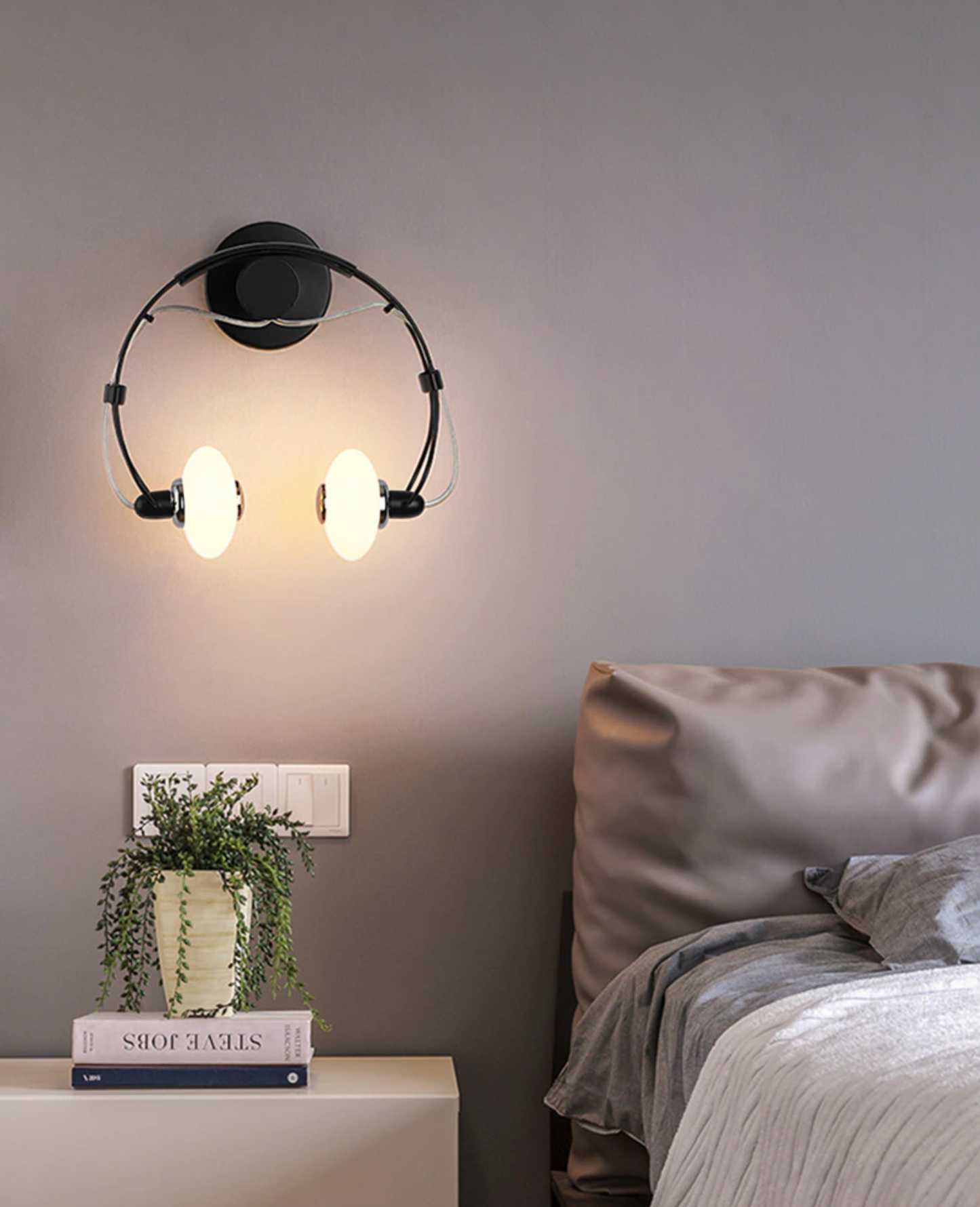 Won Creative Earphone Shape Wall Lamp