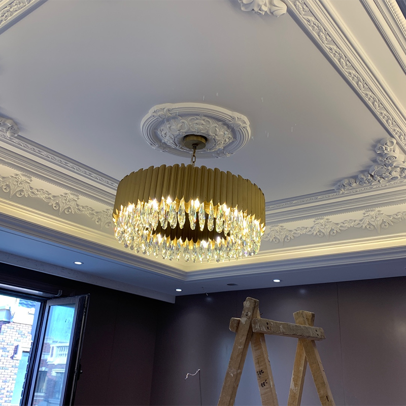 IND Modern Luxury Crystal Round Gold Black Chandelier Light