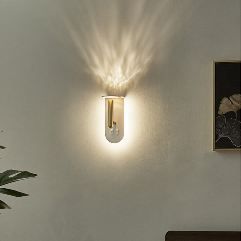 Win Nordic Flame Effect Wall Light