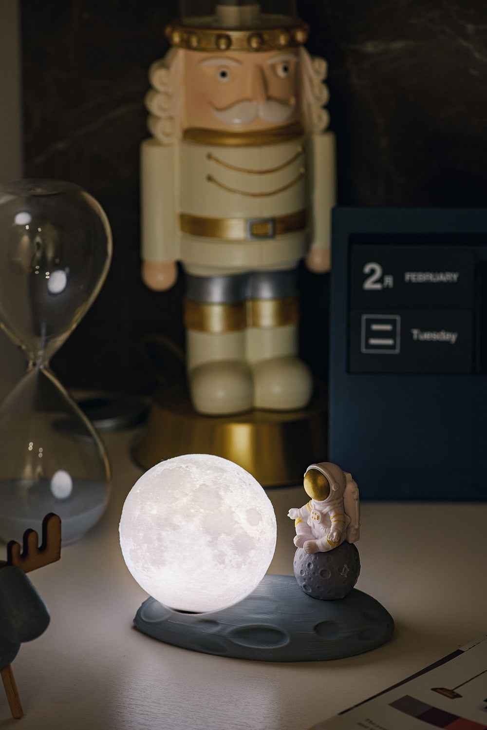 PQ LED Moon Astronaut Night Lights