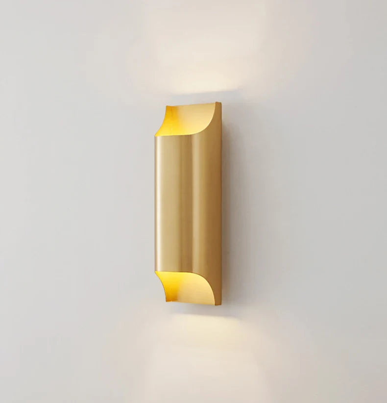 Yrsa Modern Brass Wall Lamp