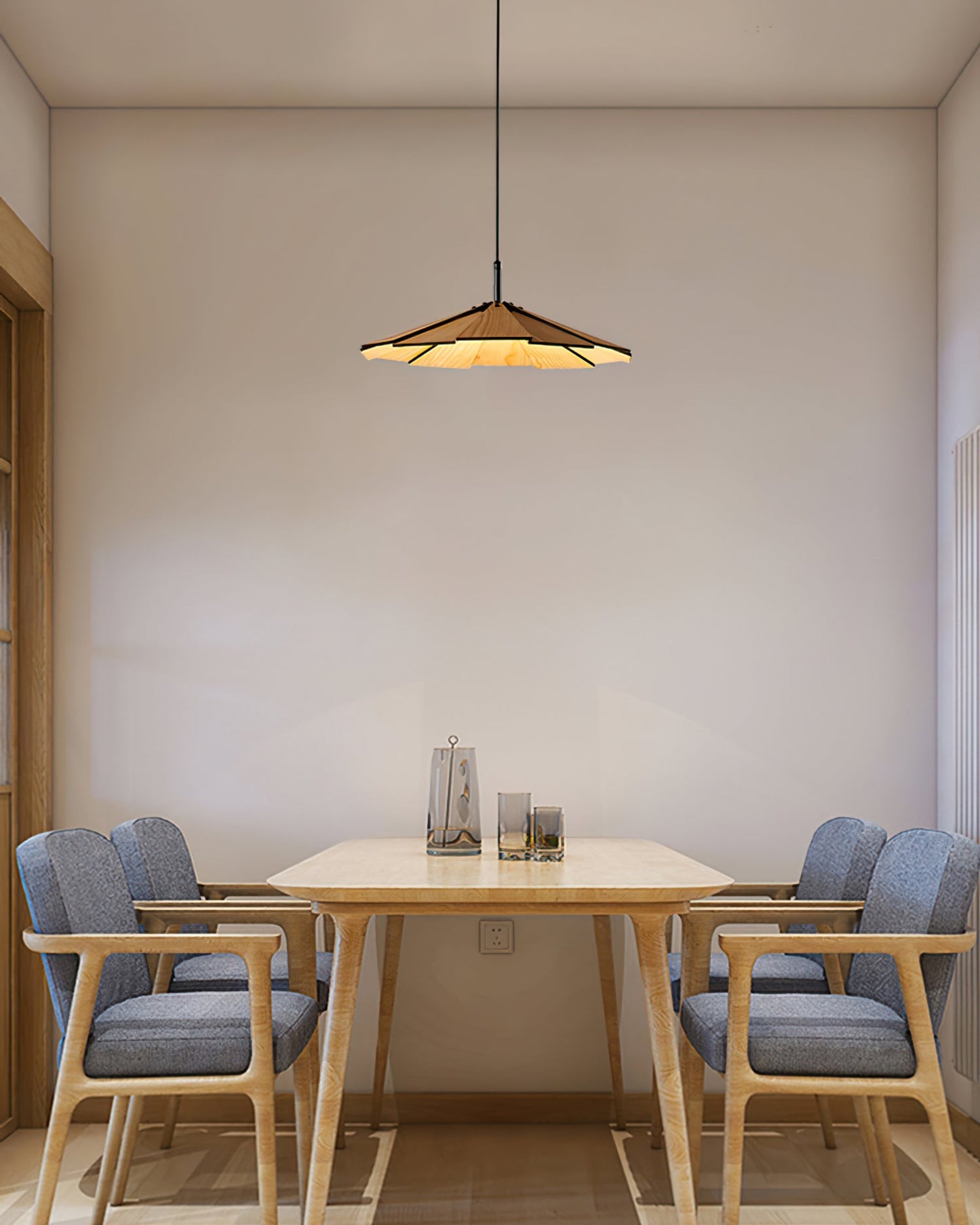 Sepal Pendant Lamp