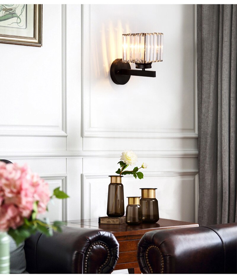 BAN Briony Crystal LED Wall Lamp